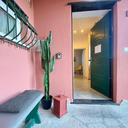 Alla Casa Rosa, Peaceful Apartment Surrounded By Greenery With Free Parking, Wifi & Air Conditioning ラッパロ エクステリア 写真