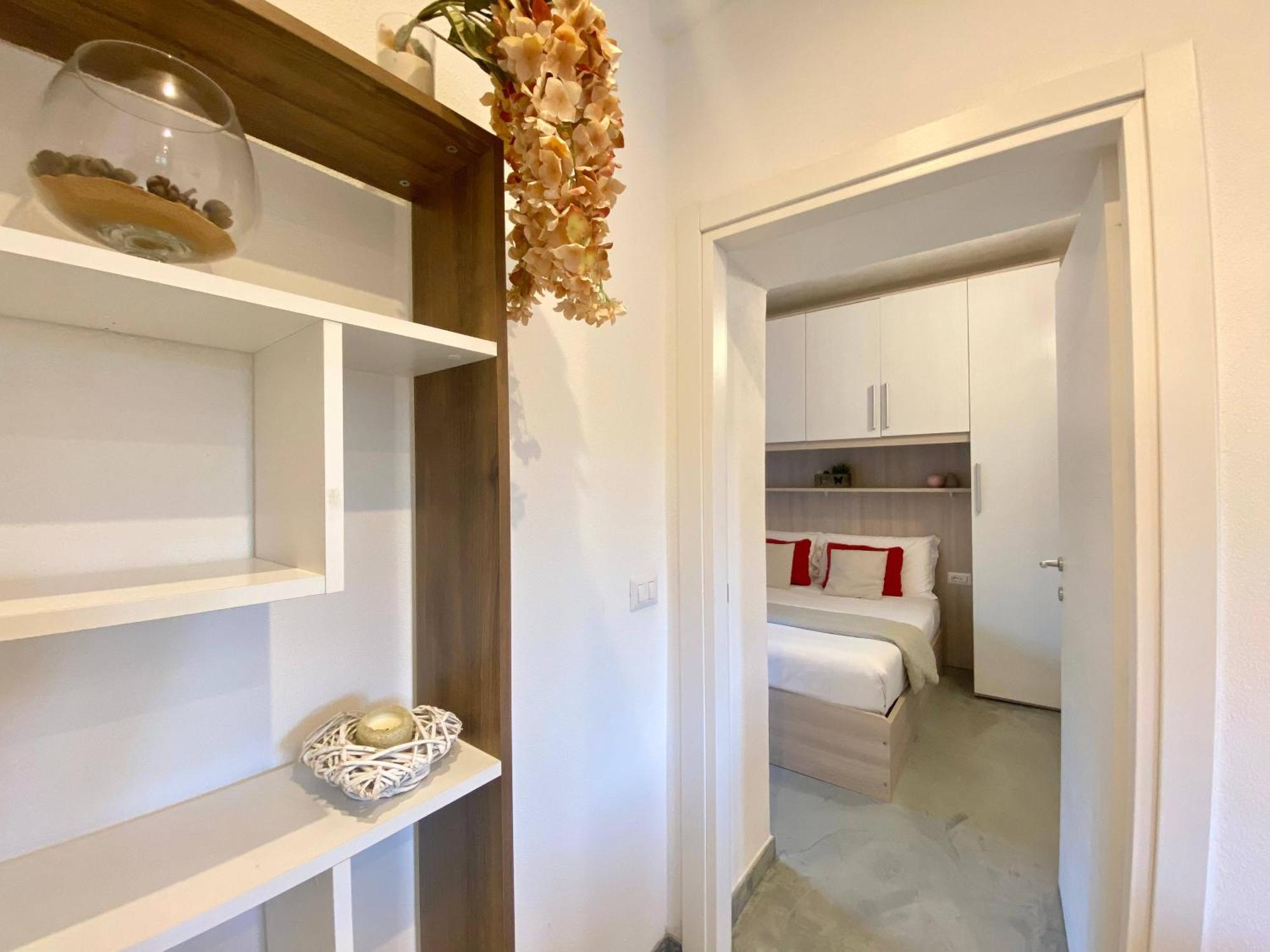 Alla Casa Rosa, Peaceful Apartment Surrounded By Greenery With Free Parking, Wifi & Air Conditioning ラッパロ エクステリア 写真