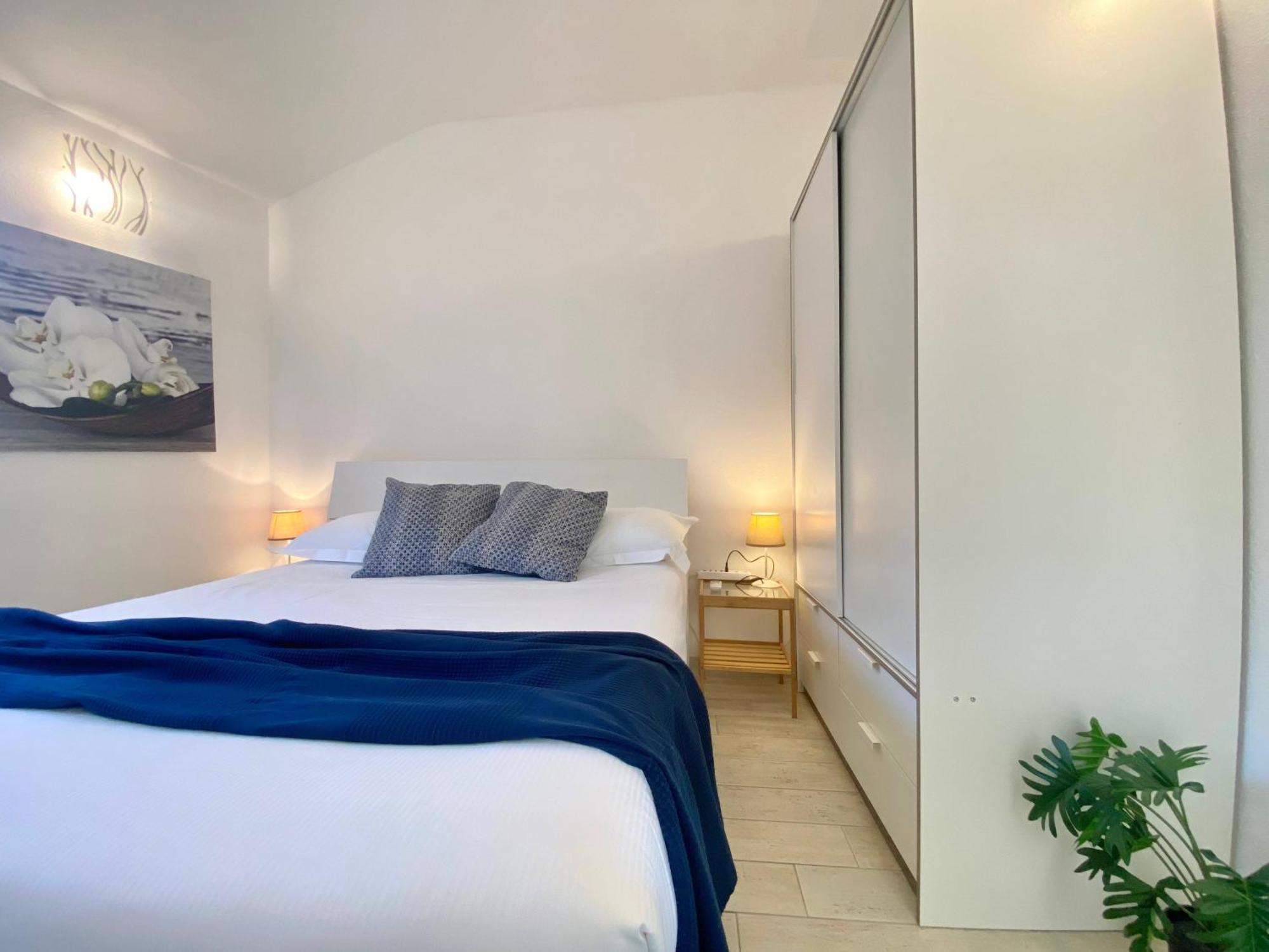 Alla Casa Rosa, Peaceful Apartment Surrounded By Greenery With Free Parking, Wifi & Air Conditioning ラッパロ エクステリア 写真